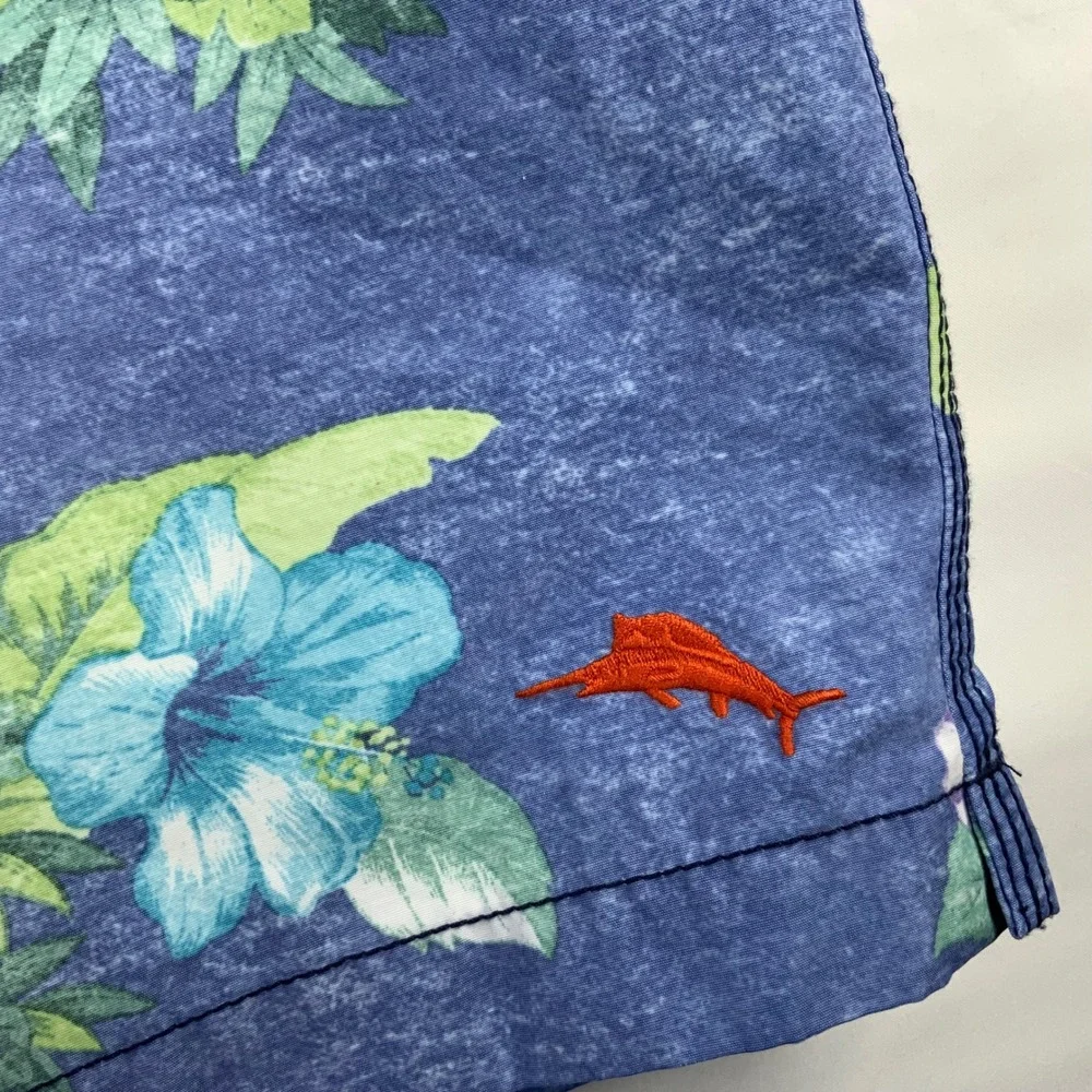 Tommy Bahama Relax Mens XL Blue Tropical Floral Hibiscus Mesh Lined Board Shorts